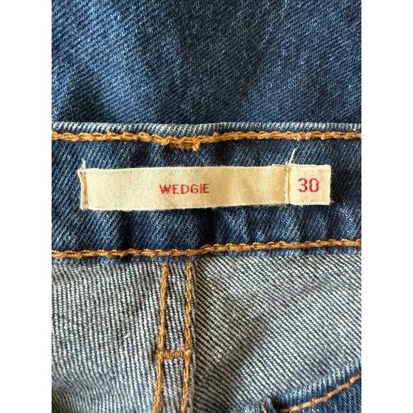 Levi's Wedgie Fit Ankle High Rise Jeans Dark Wash Women's Size 30 - Picture 8 of 10